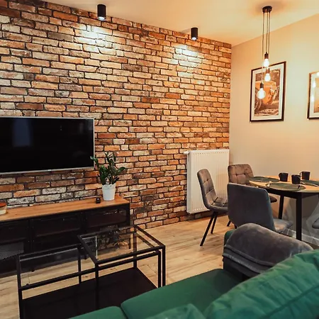Apartament Loft Luxury & Parking Leszno (Greater Poland)